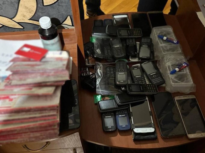 Двоє харків'ян обкрадали пошкоджені будинки